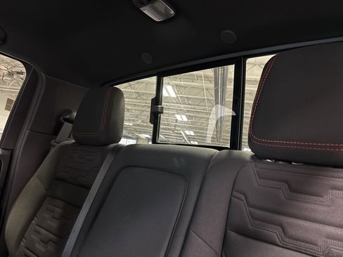 Used 2023 Nissan Frontier PRO-4X w/ Technology Package image 31