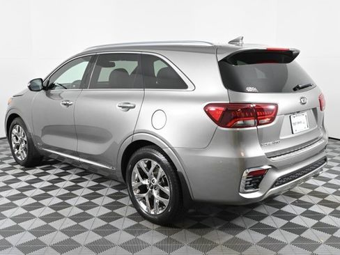 Used 2019 Kia Sorento SX image 8