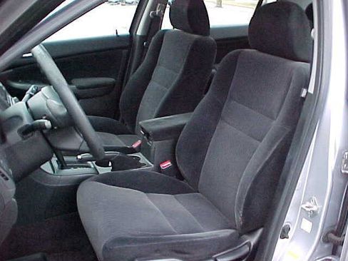 Used 2004 Honda Accord LX image 14