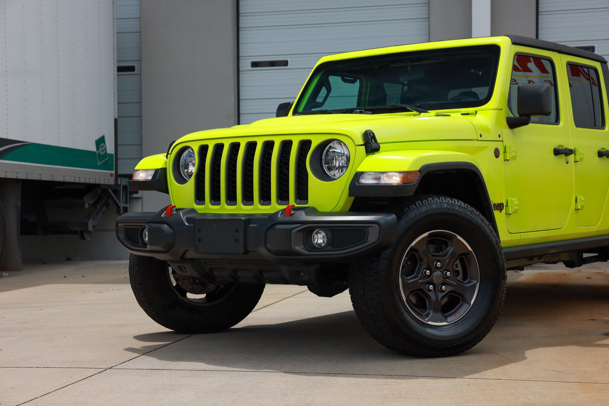 Used 2021 Jeep Gladiator Rubicon w/ Trailer Tow Package AWD/4WD image 39
