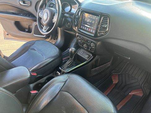 Used 2019 Jeep Compass Limited image 20