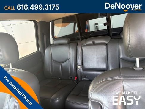 Used 2005 Chevrolet Silverado 2500 LT w/ Heavy-Duty Power Package AWD/4WD image 13