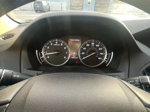 Used 2017 Acura MDX SH-AWD image 13