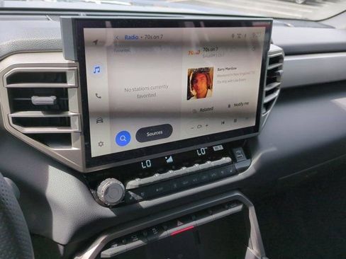 New 2026 Toyota Tundra Limited AWD/4WD image 12