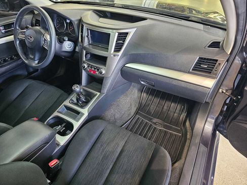 Used 2013 Subaru Legacy 2.5i AWD/4WD image 11