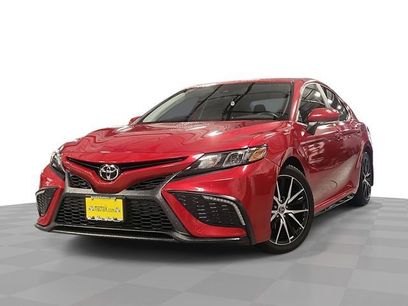 Used 2022 Toyota Camry SE w/ Convenience Package