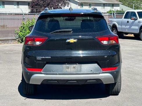 Used 2023 Chevrolet TrailBlazer LT w/ Convenience Package AWD/4WD image 5