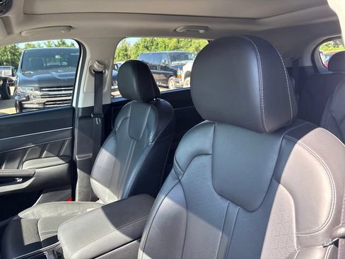 Used 2022 Kia Sorento SX FWD image 9