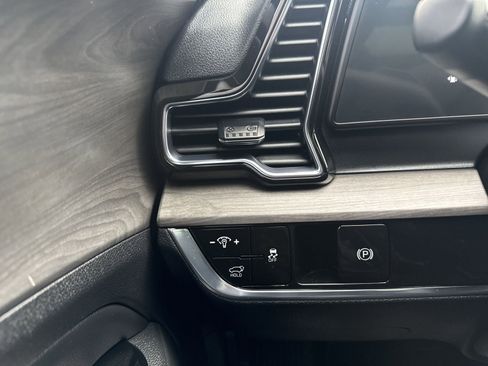 Used 2023 Kia Sportage X-Line w/ X-Line Premium Package image 25