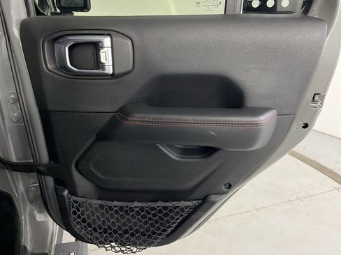 Used 2022 Jeep Wrangler Unlimited Rubicon w/ Cold Weather Group image 28