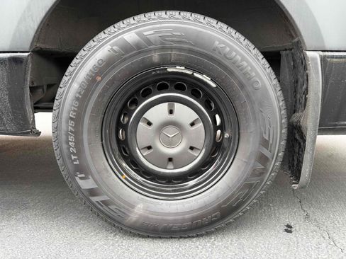 Used 2023 Mercedes-Benz Sprinter 2500 image 13