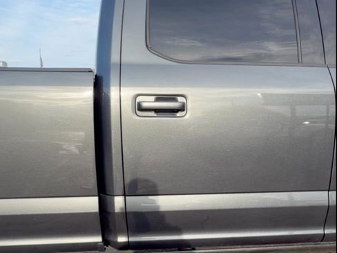 Used 2020 Ford F450 Lariat w/ Lariat Ultimate Package AWD/4WD image 6