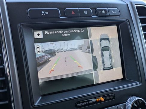 Used 2018 Ford Expedition Platinum RWD image 14