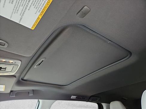 Used 2021 Toyota Sienna XSE w/ XSE Plus Package image 16