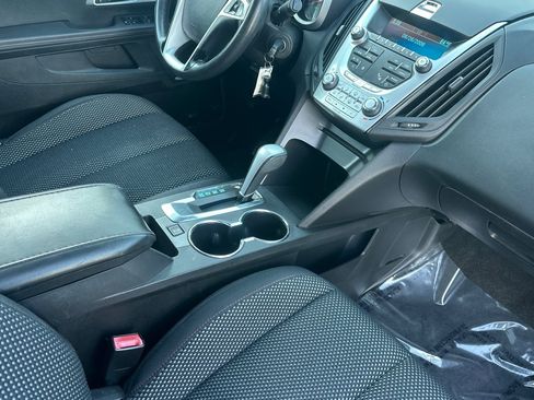 Used 2010 Chevrolet Equinox LT w/ Cargo Management Package FWD image 17