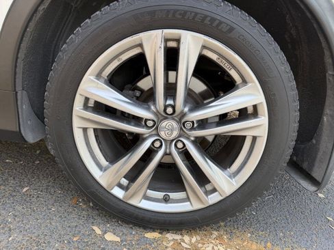 Used 2012 INFINITI EX35 Journey w/ Premium Pkg image 23