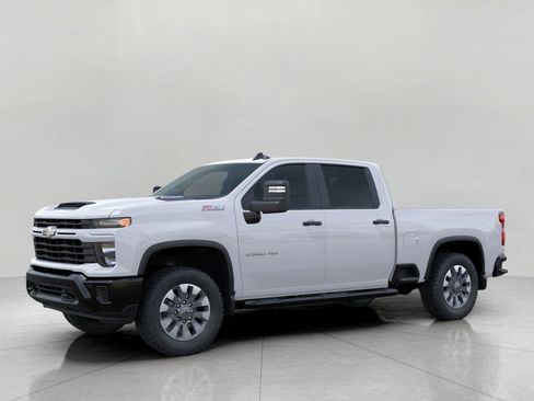Used 2026 Chevrolet Silverado 2500 Custom w/ Custom Value Package AWD/4WD image 2