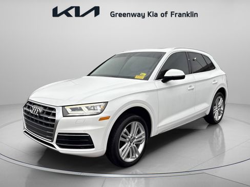 Used 2018 Audi Q5 2.0T Premium Plus w/ Premium Plus Package image 3