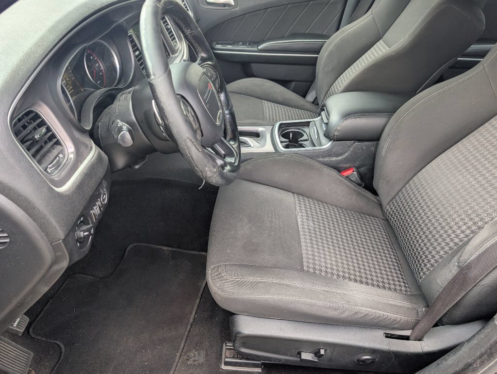 Used 2019 Dodge Charger GT RWD image 7