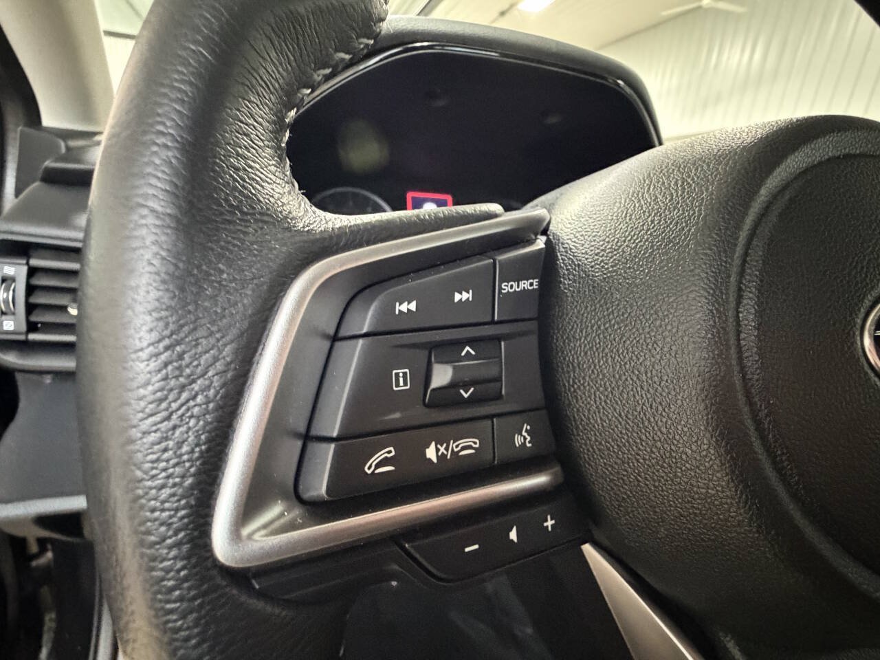 Used 2023 Subaru Legacy Premium AWD/4WD image 12