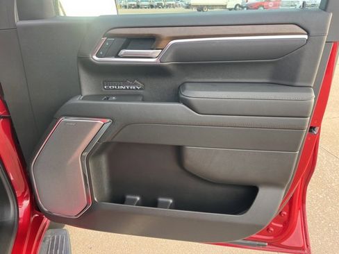 Used 2025 Chevrolet Silverado 1500 High Country image 56