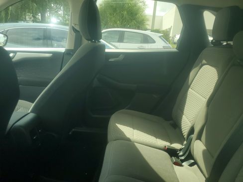 Used 2020 Ford Escape SE FWD image 10