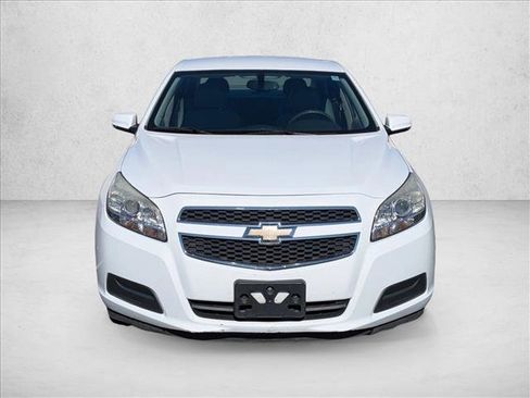 Used 2013 Chevrolet Malibu LT w/ Power Convenience Package image 2