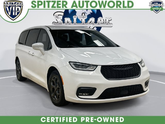 Used 2022 Chrysler Pacifica Touring-L w/ Uconnect Theater Family Group FWD image 1