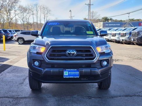 Used 2022 Toyota Tacoma SR5 AWD/4WD image 8