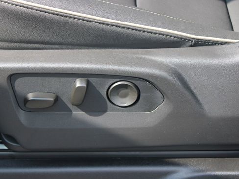 New 2026 Chevrolet Tahoe Premier w/ Sun And Tow Package AWD/4WD image 22