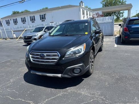 Used 2017 Subaru Outback 2.5i Limited AWD/4WD image 14