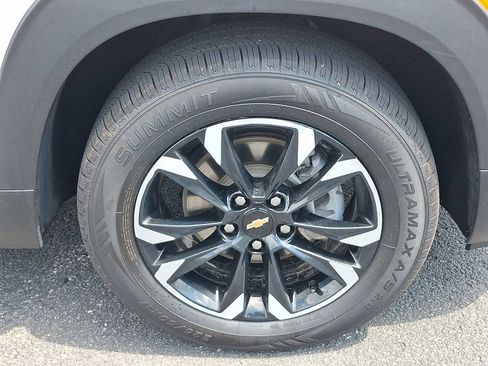Used 2022 Chevrolet TrailBlazer LT w/ Convenience Package AWD/4WD image 8