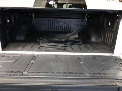Used 2022 Ford F150 Raptor w/ Raptor 37 Performance Package AWD/4WD image 31