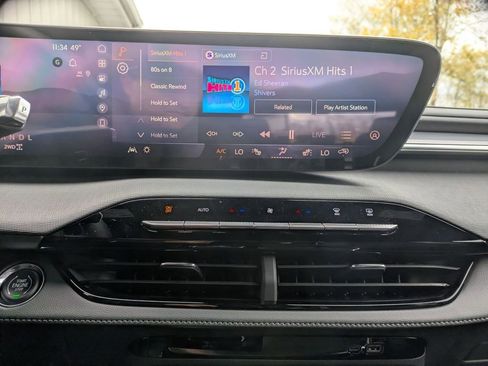 New 2026 Buick Enclave Sport Touring w/ Power Package AWD/4WD image 17