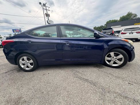 Used 2013 Hyundai Elantra GLS w/ Preferred Pkg FWD image 8