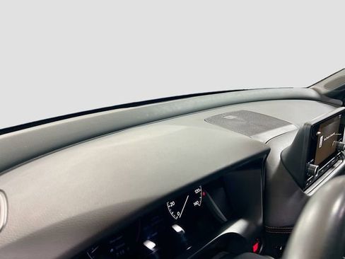 Used 2024 Honda HR-V Sport image 9