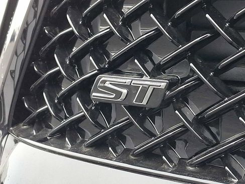 New 2026 Buick Envision Sport Touring image 24