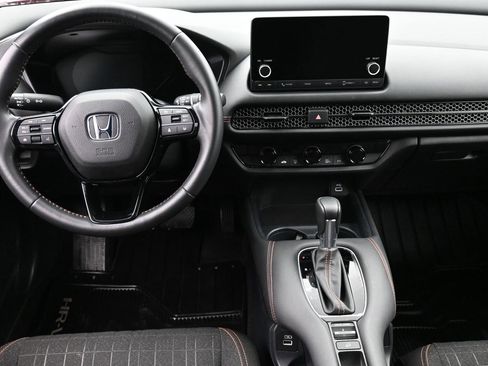 Used 2023 Honda HR-V Sport image 13
