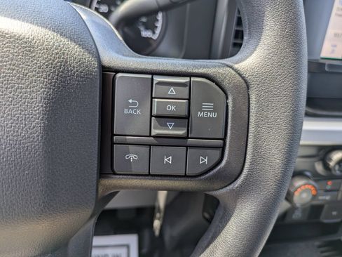 New 2026 Ford F350 4x4 Crew Cab DRW Super Duty image 18
