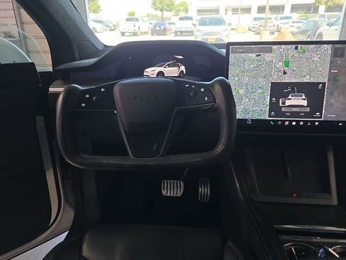 Used 2022 Tesla Model X Plaid AWD/4WD image 16