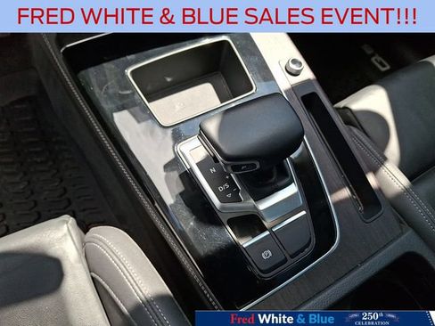 Used 2021 Audi Q5 e Premium Plus w/ Premium Plus Package AWD/4WD image 22