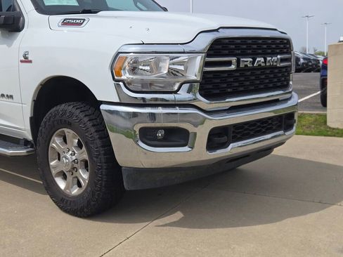 Used 2024 RAM 2500 Big Horn AWD/4WD image 2