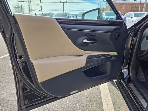 Used 2021 Lexus ES 350 w/ Premium Package image 11