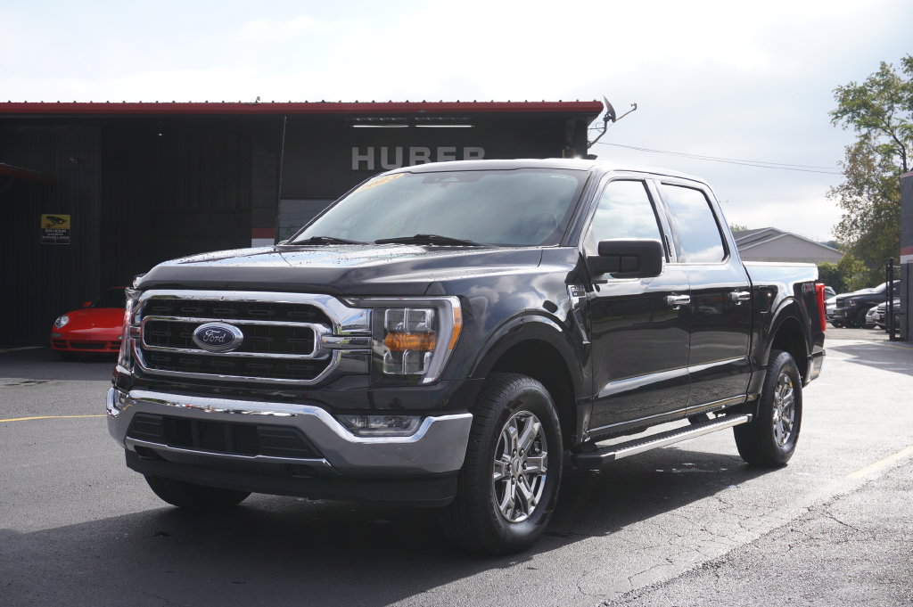 Used 2023 Ford F150 XLT w/ Equipment Group 302A High AWD/4WD image 3