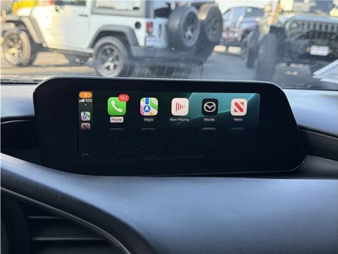 Used 2021 MAZDA MAZDA3 s image 46