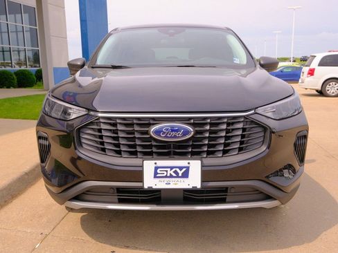 New 2025 Ford Escape Active image 13