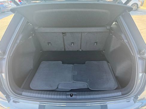 Used 2020 Audi Q3 2.0T Premium w/ Convenience Package image 27