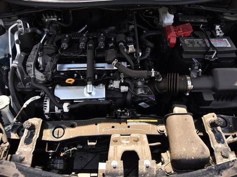 New 2025 Nissan Versa SV image 23