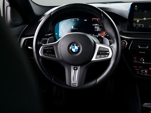 Used 2023 BMW 530i xDrive w/ M Sport Package AWD/4WD image 28