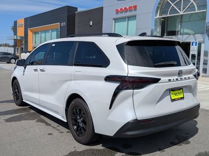 Used 2023 Toyota Sienna XLE